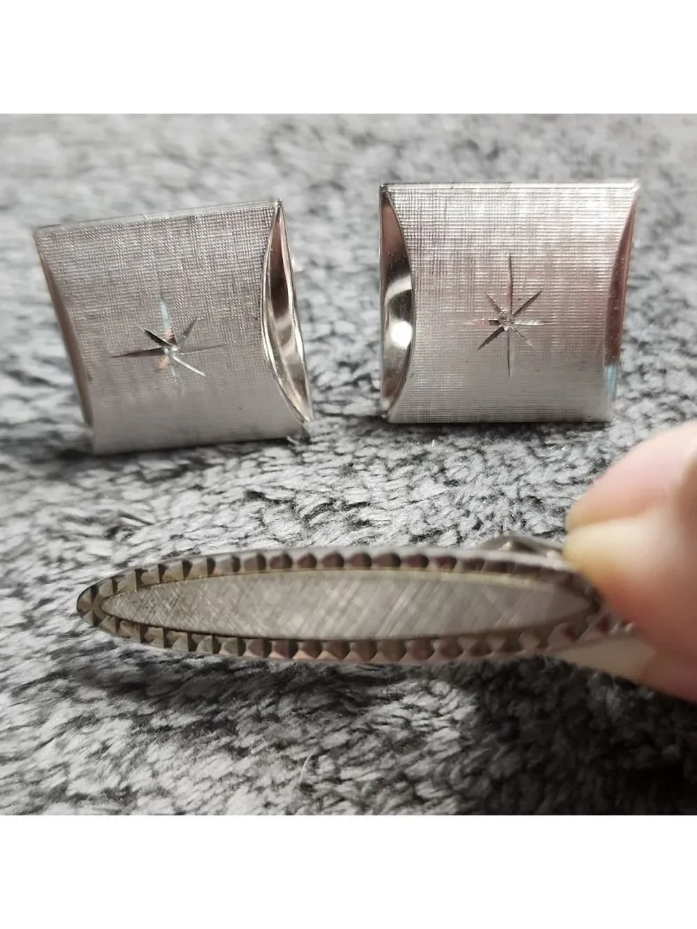 Swank Silvertone Brushed CuffLinks with Etched Starburst & Tie Clip Set- Vintage